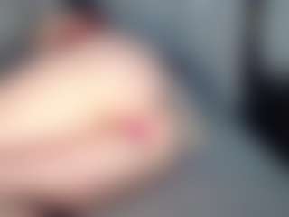 Sara_Blue's Live Sex Cam Show