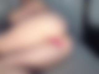 Sara_Blue's Live Sex Cam Show
