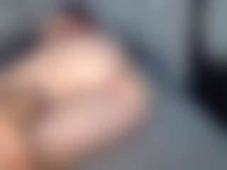 Sara_Blue's Live Sex Cam Show