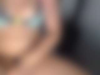 Sara_Blue's Live Sex Cam Show