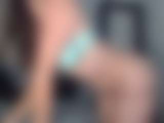 Live cam show with Sara_Blue - Amateur MILF on Cam Slut