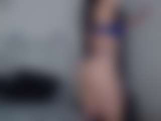Live cam show with Sara_Blue - Normal on Cam Slut