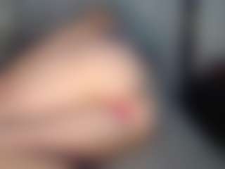 Sara_Blue's Live Sex Cam Show