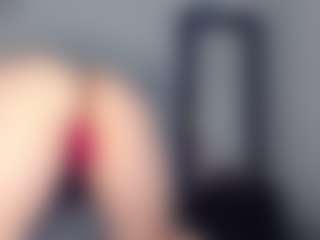 Sara_Blue's Live Sex Cam Show