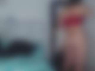 Live cam show with Sara_Blue - Lush MILF on Camsoda