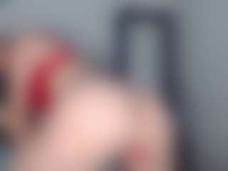 Live cam show with Sara_Blue - Athletic on TeamSkeetLive