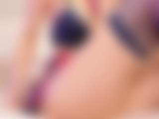Live cam show with Emilly Bronte - Big Tits on studioflirtlive.com