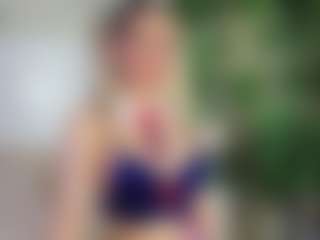 Live cam show with Emilly Bronte - Blonde Hair on Pornisteam.com