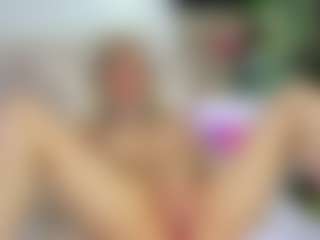Emilly Bronte's Live Sex Cam Show