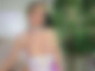 Emilly Bronte's Live Sex Cam Show