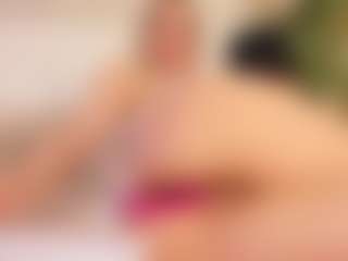 Emilly Bronte's Live Sex Cam Show