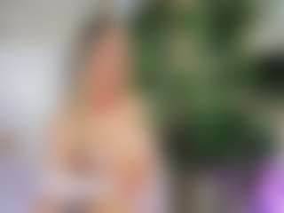 Emilly Bronte's Live Sex Cam Show
