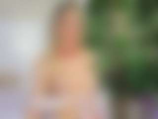 Emilly Bronte's Live Sex Cam Show