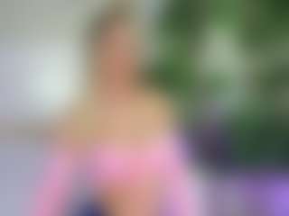 Emilly Bronte's Live Sex Cam Show