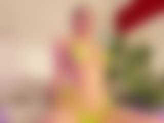 Live cam show with Emilly Bronte - Smoking on Uber Horny