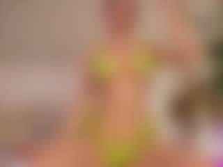 Live cam show with Emilly Bronte - Blonde Hair Teen (18+) on Gym Cam Girls