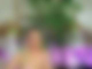 Emilly Bronte's Live Sex Cam Show