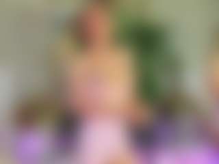 Emilly Bronte's Live Sex Cam Show