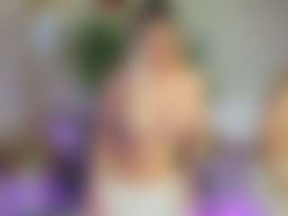 Emilly Bronte's Live Sex Cam Show