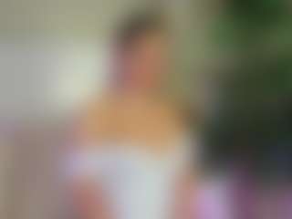 Emilly Bronte's Live Sex Cam Show