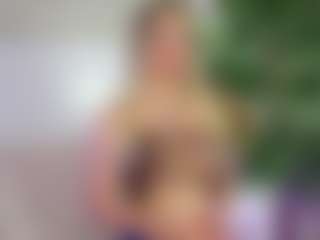 Emilly Bronte's Live Sex Cam Show