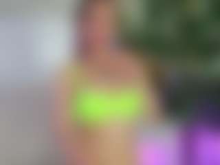 Emilly Bronte's Live Sex Cam Show