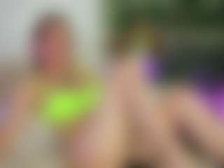 Emilly Bronte's Live Sex Cam Show