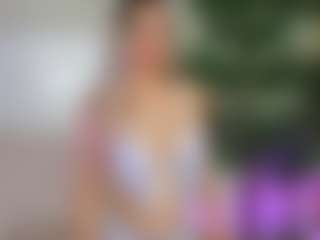 Emilly Bronte's Live Sex Cam Show