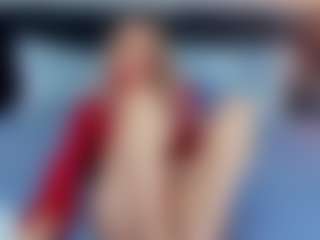 Live cam show with Emilly Bronte - Tease Toys on crypto-cams