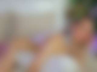 Emilly Bronte's Live Sex Cam Show