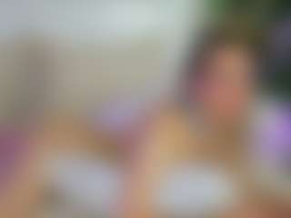 Emilly Bronte's Live Sex Cam Show