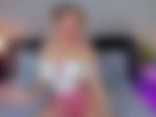 Emilly Bronte's Live Sex Cam Show