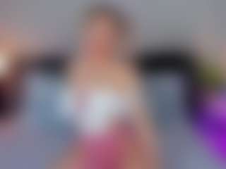 Emilly Bronte's Live Sex Cam Show