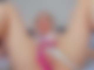 Emilly Bronte's Live Sex Cam Show
