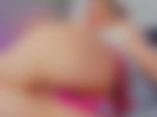 Live cam show with Emilly Bronte - Blonde Hair Toys on livesuperchat.net