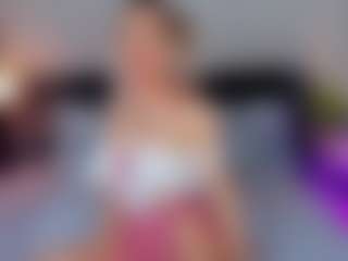 Emilly Bronte's Live Sex Cam Show