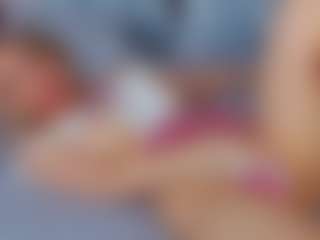 Emilly Bronte's Live Sex Cam Show