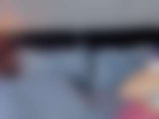 Live cam show with Emilly Bronte - Foot Fetish Blonde Hair on liverealitysex.com