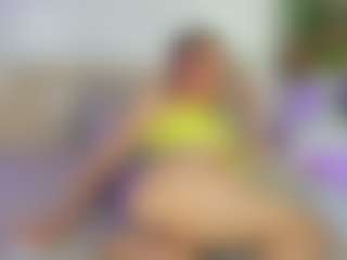 Emilly Bronte's Live Sex Cam Show