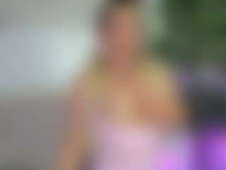 Emilly Bronte's Live Sex Cam Show