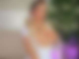Emilly Bronte's Live Sex Cam Show