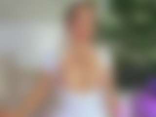 Emilly Bronte's Live Sex Cam Show