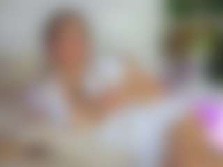 Emilly Bronte's Live Sex Cam Show
