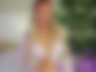 Emilly Bronte's Live Sex Cam Show