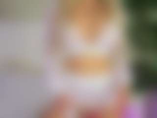 Emilly Bronte's Live Sex Cam Show