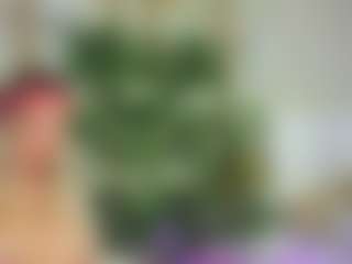 Live cam show with Emilly Bronte - Brown Eyes on Free Soda