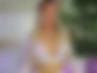 Emilly Bronte's Live Sex Cam Show