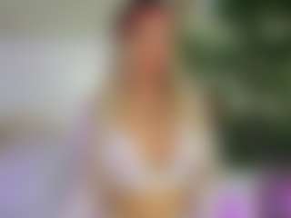 Emilly Bronte's Live Sex Cam Show