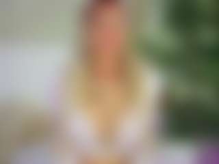 Emilly Bronte's Live Sex Cam Show