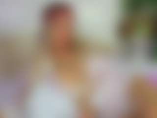 Emilly Bronte's Live Sex Cam Show